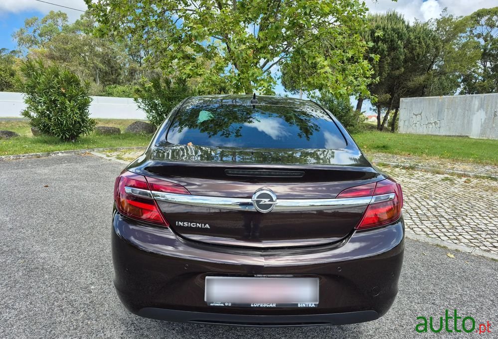 2016' Opel Insignia photo #6
