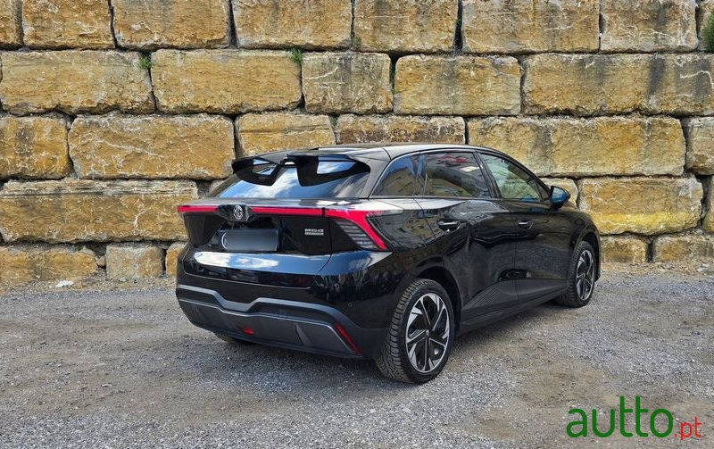 2023' MG MG4 64 Kwh Luxury photo #1