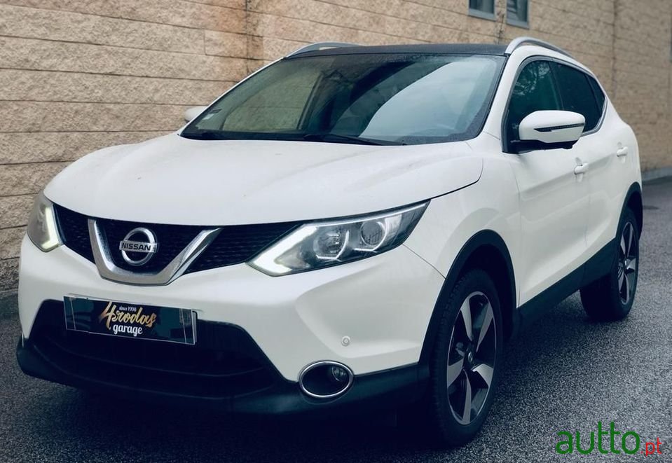 2014' Nissan Qashqai photo #1