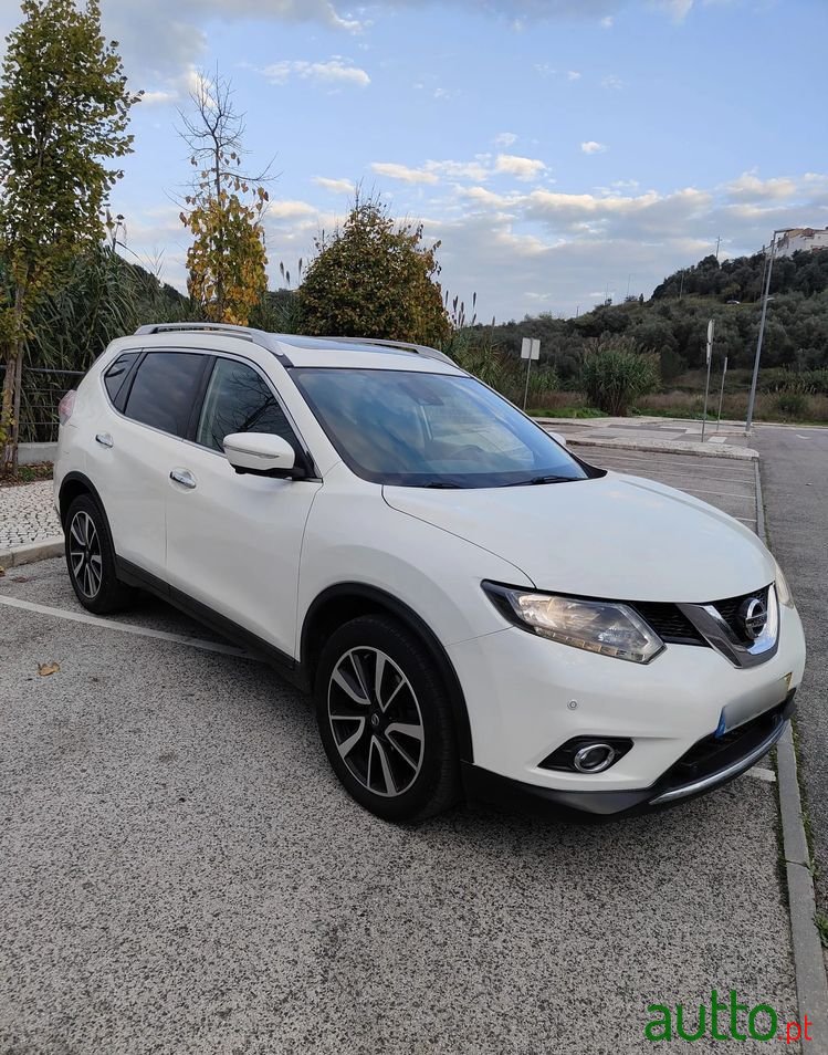 2015' Nissan X-Trail 1.6 Dci 360 Xtronic photo #1