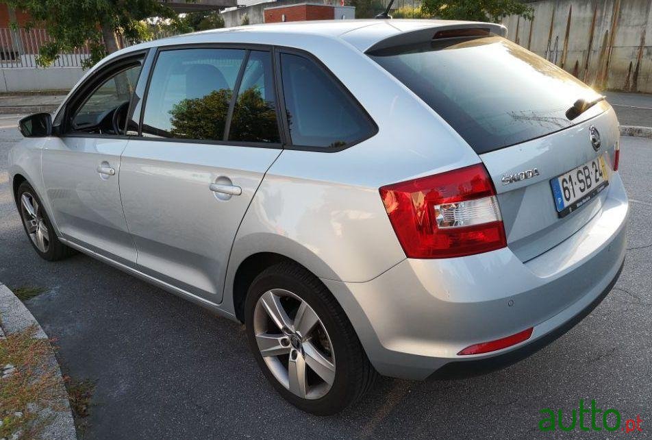 2016' Skoda Rapid Spaceback photo #4