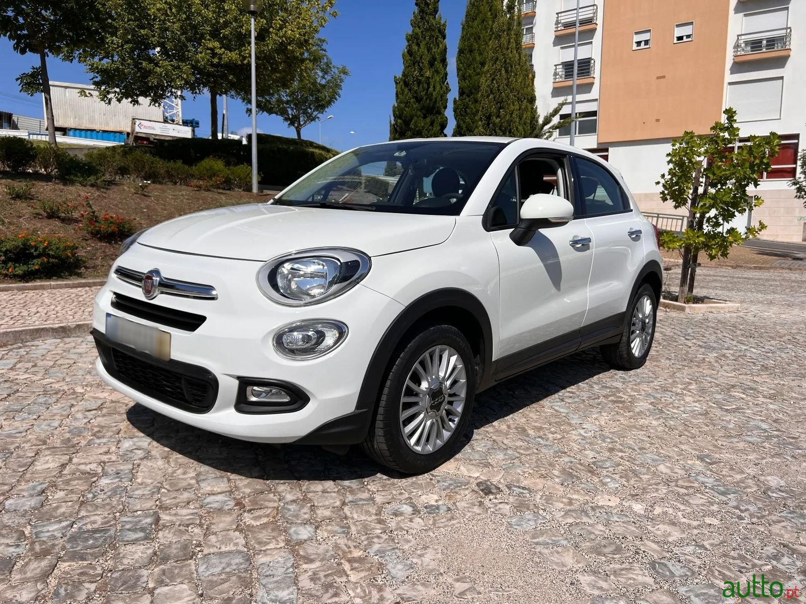 2017' Fiat 500X photo #5