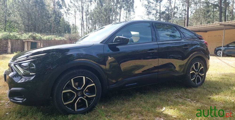 2021' Citroen E-C4 Feel Pack photo #3