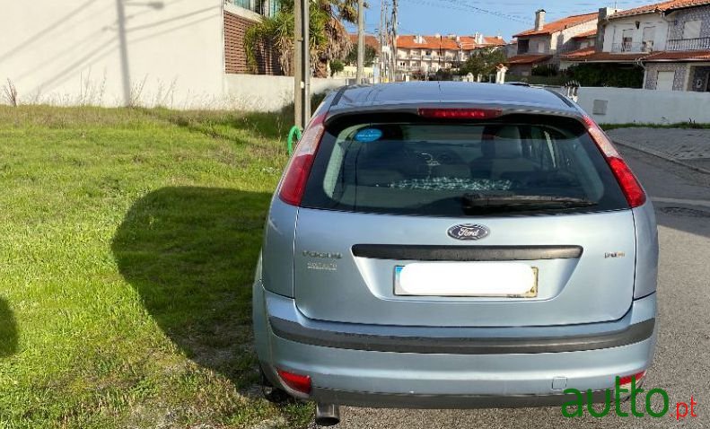 2007' Ford Focus photo #2