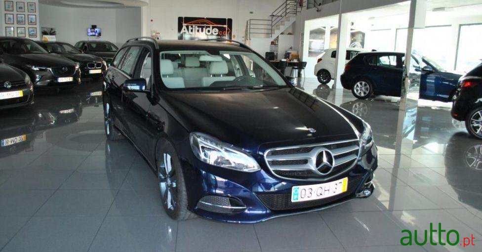 2015' Mercedes-Benz E-300 photo #2