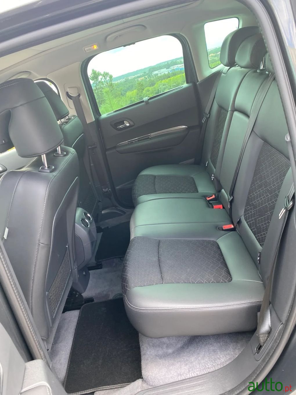 2015' Peugeot 3008 photo #6