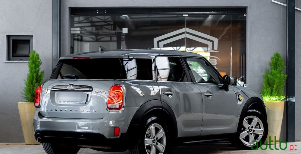 2018' MINI Countryman photo #6