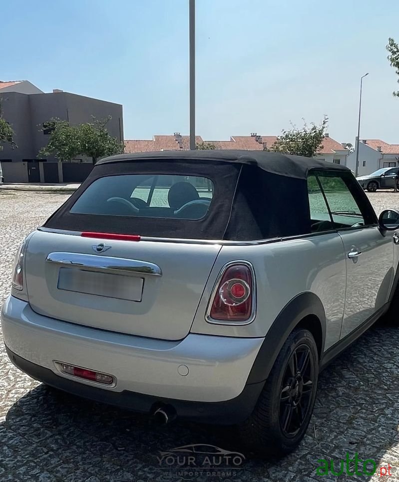 2014' MINI Cabrio Cooper photo #4