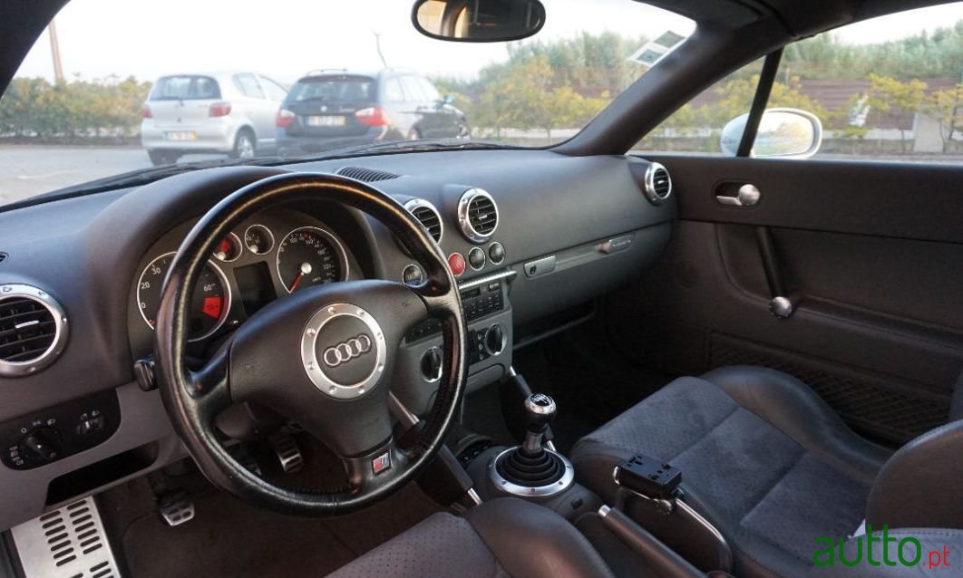 2000' Audi TT photo #3