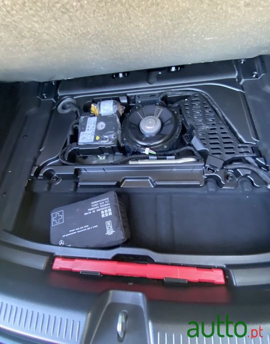 2019' Mercedes-Benz A-180 photo #4