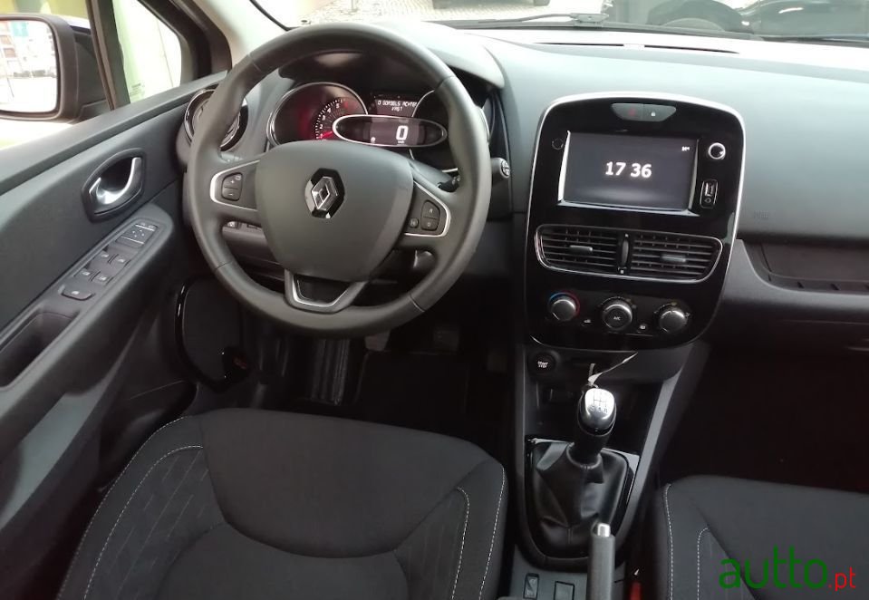 2018' Renault Clio photo #6