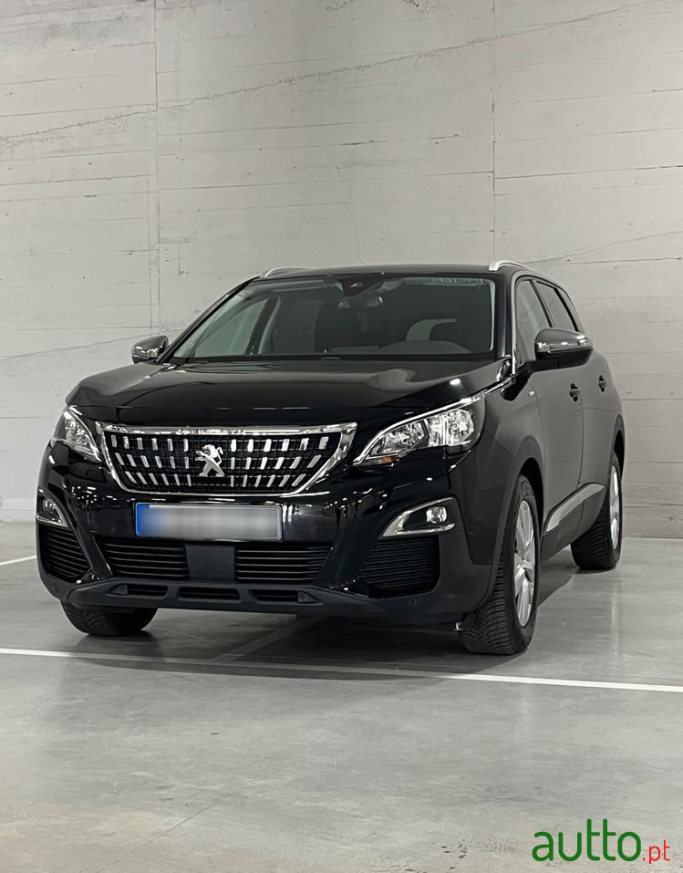 2020' Peugeot 5008 1.5 Bluehdi Style photo #4