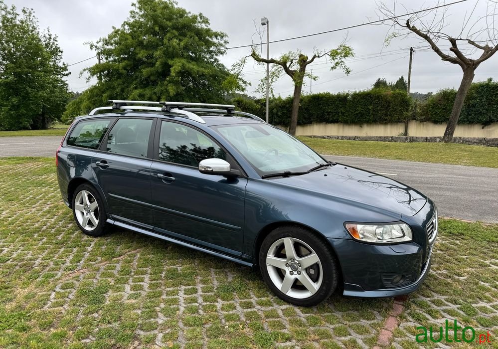 2008' Volvo V50 photo #2