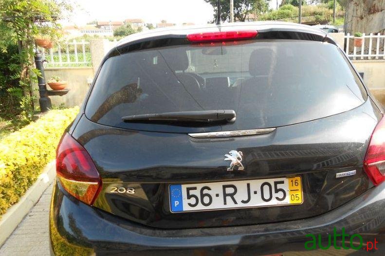 2016' Peugeot 208 photo #3