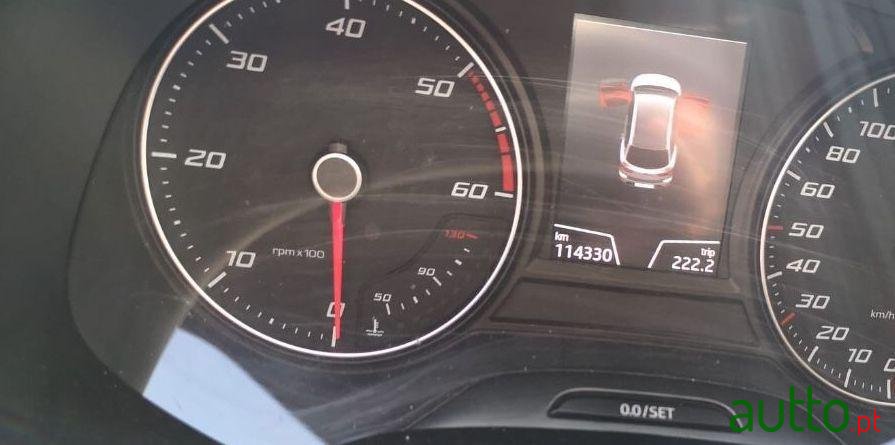 2018' SEAT Leon St photo #1