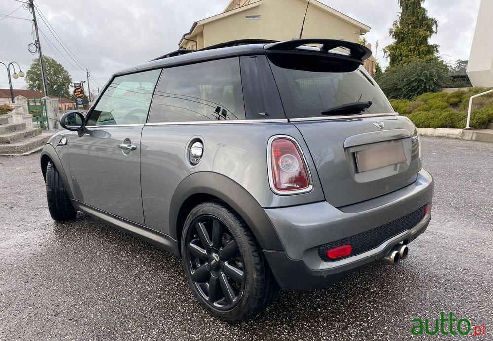 2010' MINI Cooper S photo #4