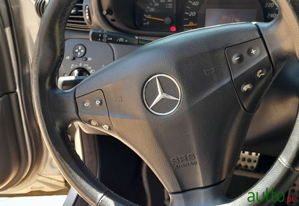 2001' Mercedes-Benz C-220 photo #6