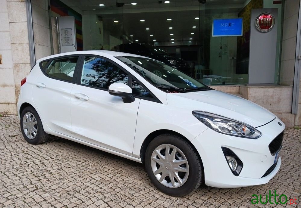 2018' Ford Fiesta photo #2