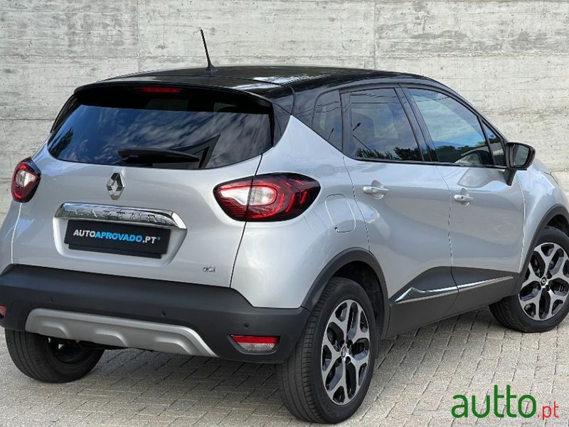 2018' Renault Captur photo #2