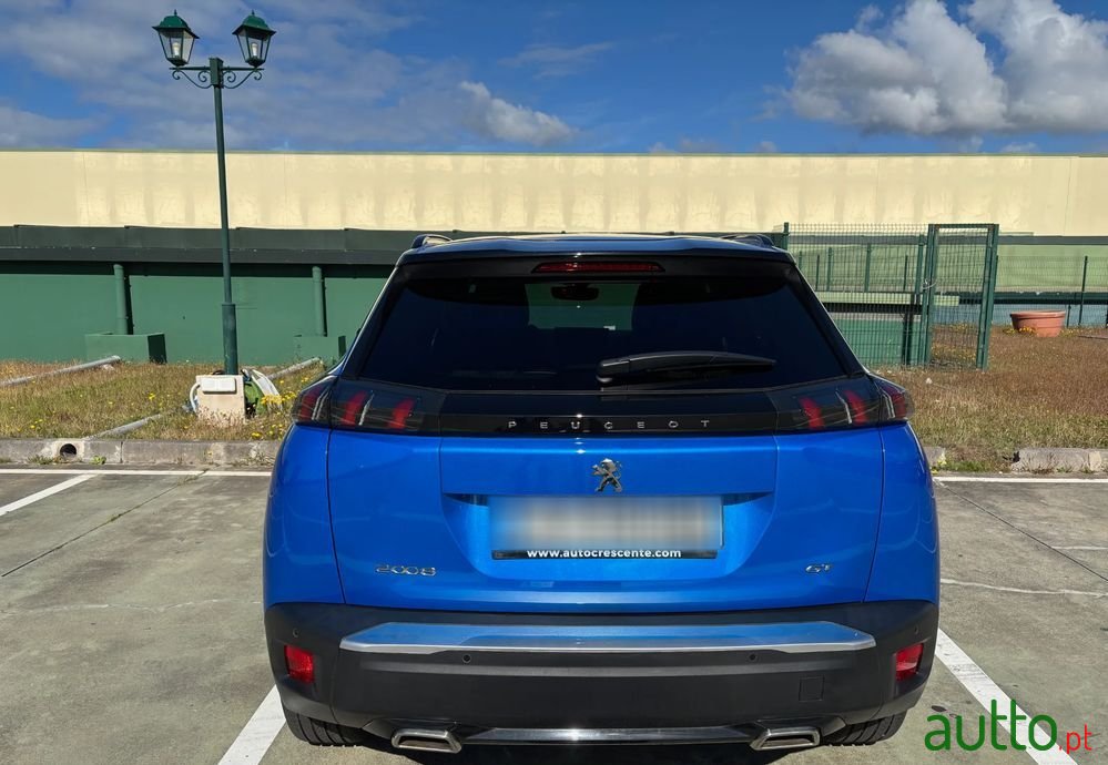 2023' Peugeot 2008 photo #6