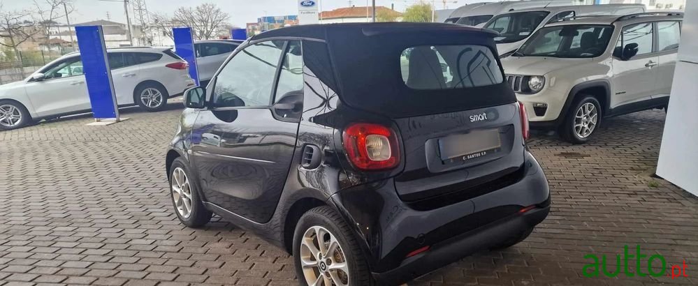 2018' Smart City Cabrio photo #6