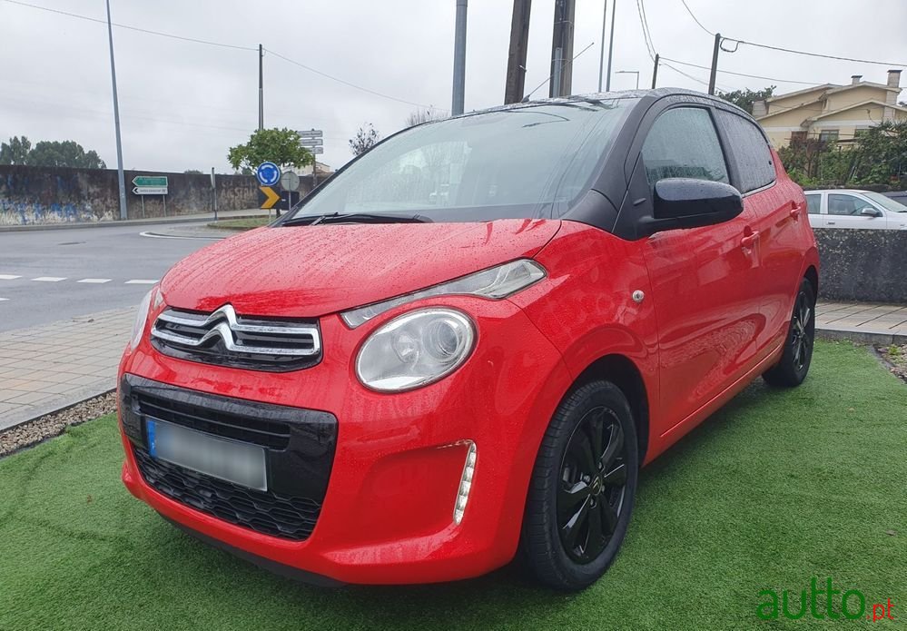 2019' Citroen C1 1.0 Vti Shine photo #4