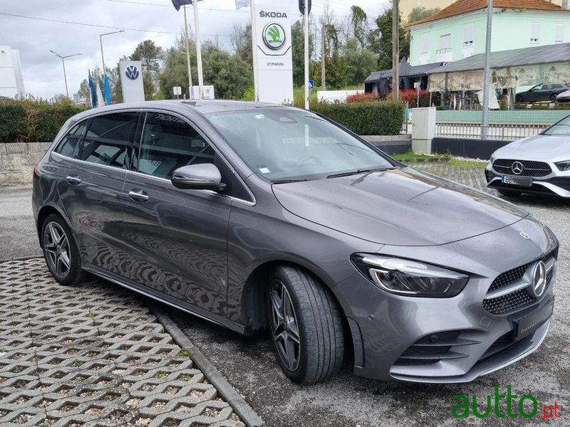 2023' Mercedes-Benz Classe B D Amg Line Aut. photo #2