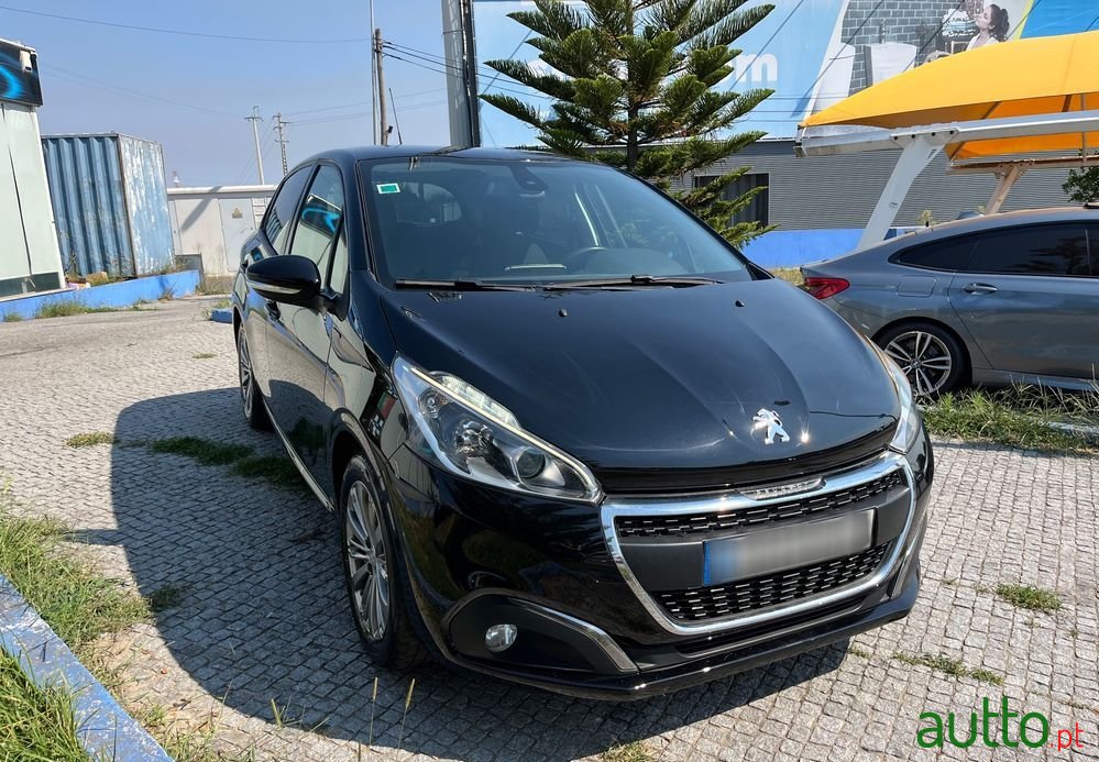 2019' Peugeot 208 photo #4