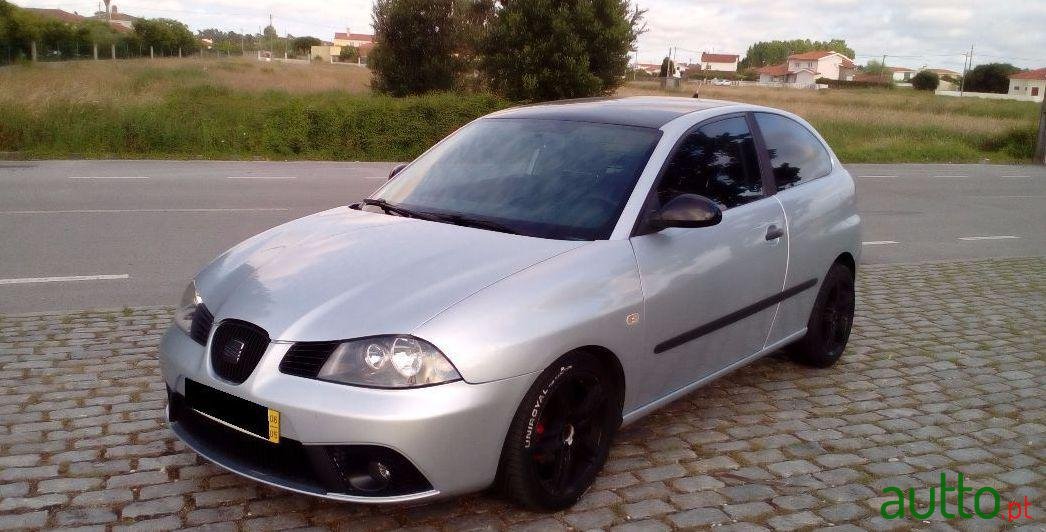 2006' SEAT Ibiza 1.4 Tdi photo #1