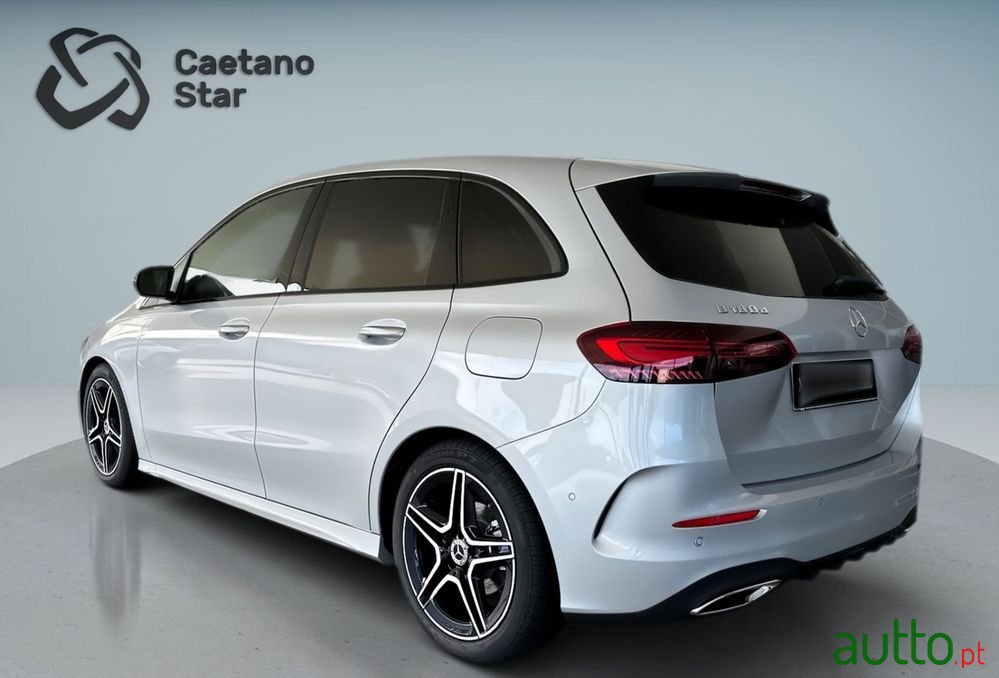 2023' Mercedes-Benz B 180 photo #5