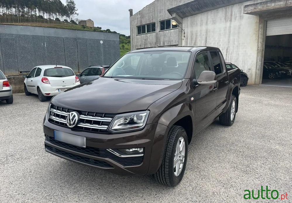 2022' Volkswagen Amarok photo #1