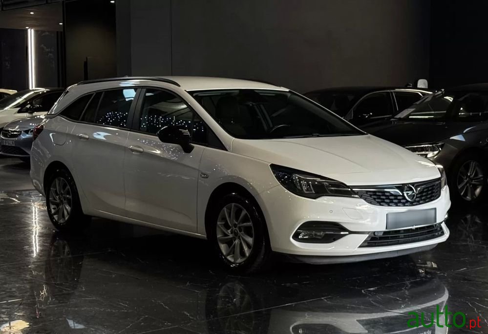 2021' Opel Astra Sports Tourer photo #4