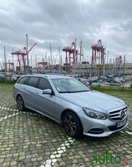 2014' Mercedes-Benz E-300 photo #3