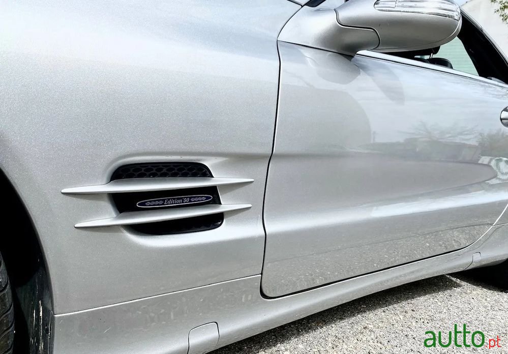 2005' Mercedes-Benz SL 350 Edition 50 photo #3