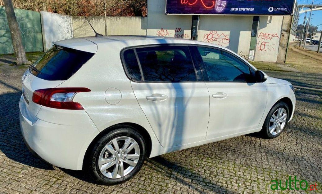 2016' Peugeot 308 photo #3