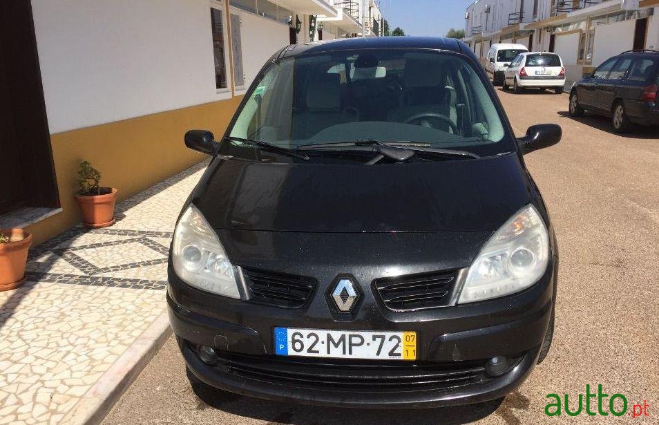 2007' Renault Scenic photo #1