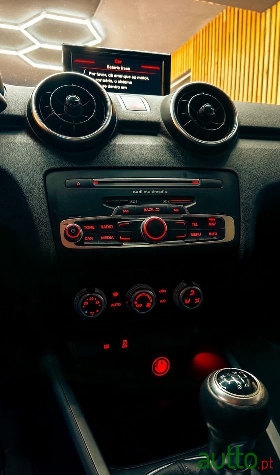 2018' Audi A1 Sportback photo #4