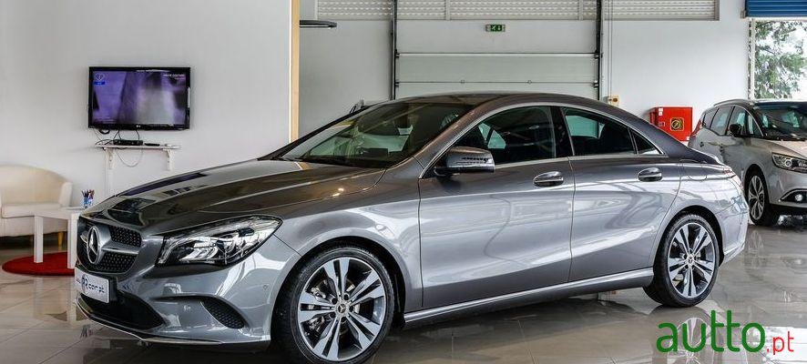 2018' Mercedes-Benz Cla-180 D Urban photo #1