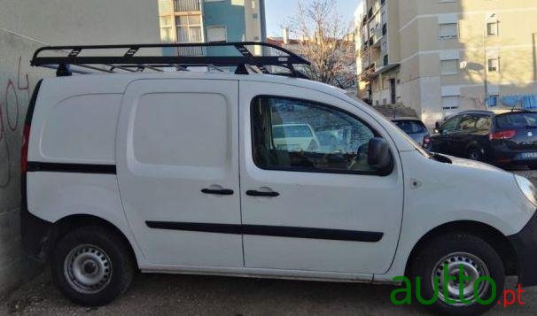 2011' Renault Kangoo 15 Dci photo #1
