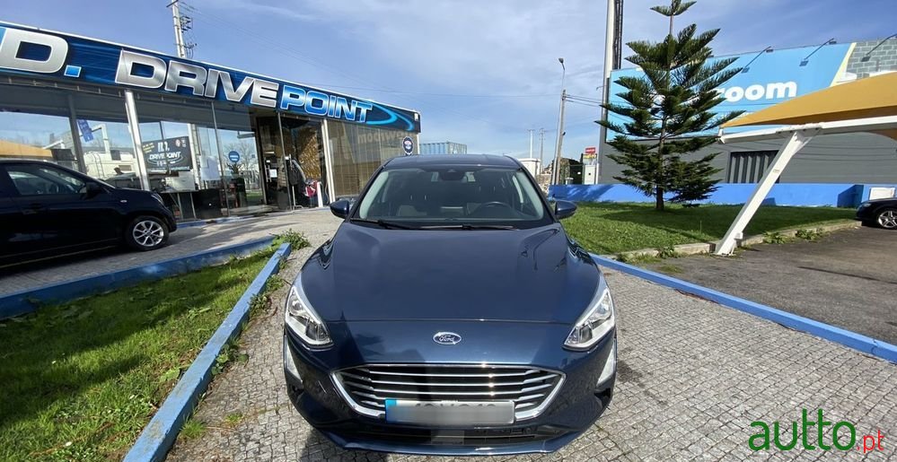 2018' Ford Focus 1.5 Tdci Ecoblue Titanium photo #4