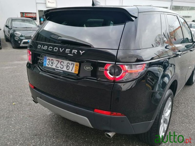 2018' Land Rover Discovery Sport photo #2