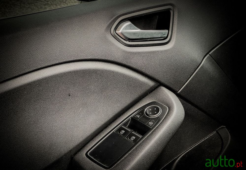 2021' Renault Clio photo #4