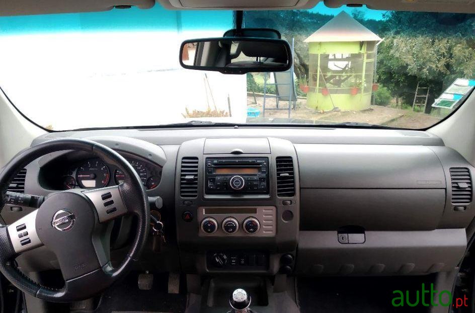 2007' Nissan Navara photo #5