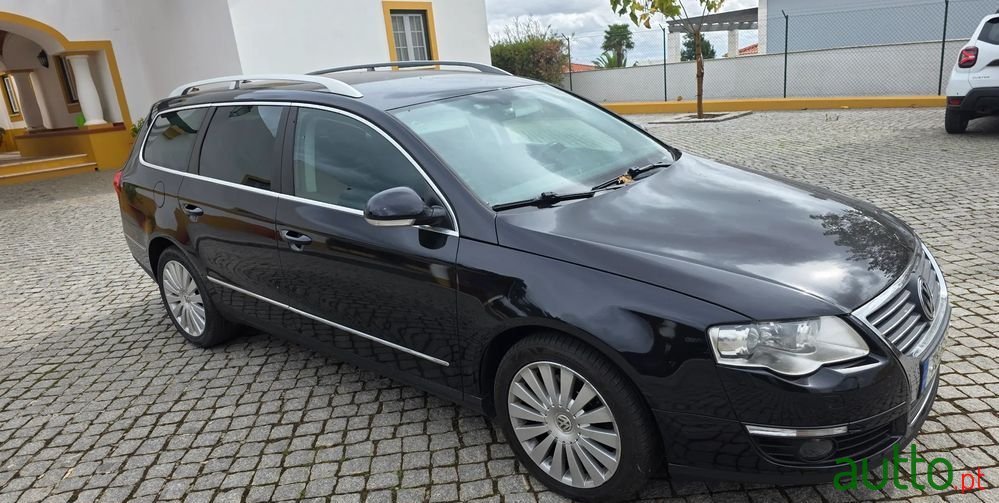 2006' Volkswagen Passat photo #4