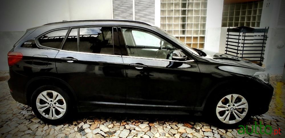 2020' BMW Série X 25 E Xdrive photo #2