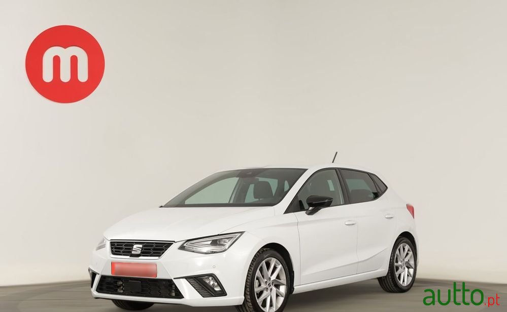 2022' SEAT Ibiza 1.0 Tsi Fr Dsg photo #2