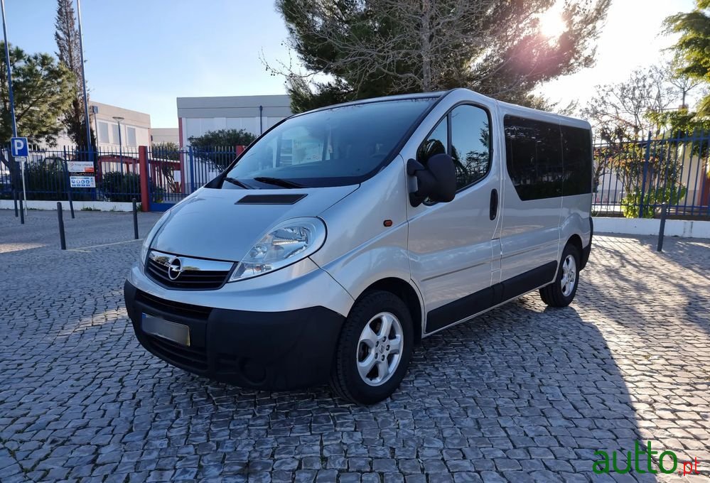 2007' Opel Vivaro 2.0 Cdti L1H1 2.7T 6L photo #1
