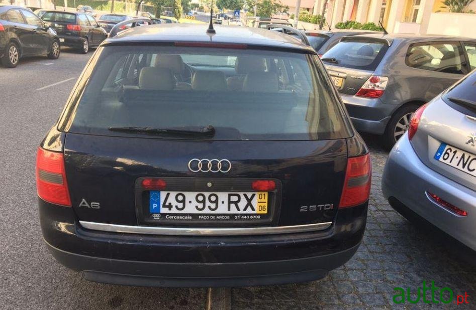 2001' Audi A6 Avant photo #1