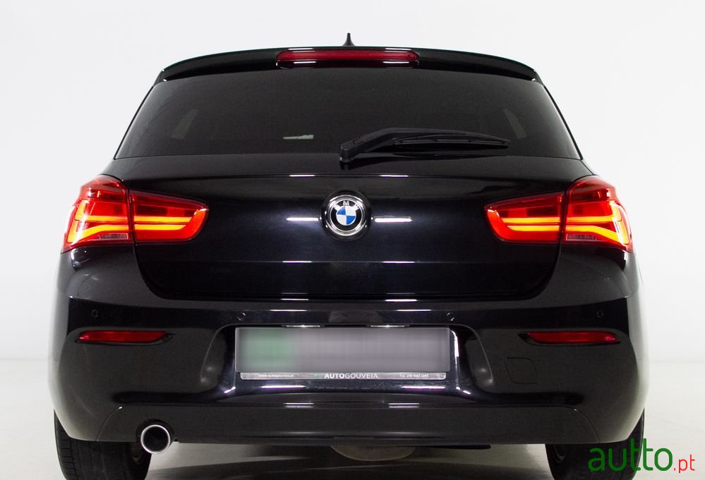 2018' BMW 116 D Advantage Auto photo #6