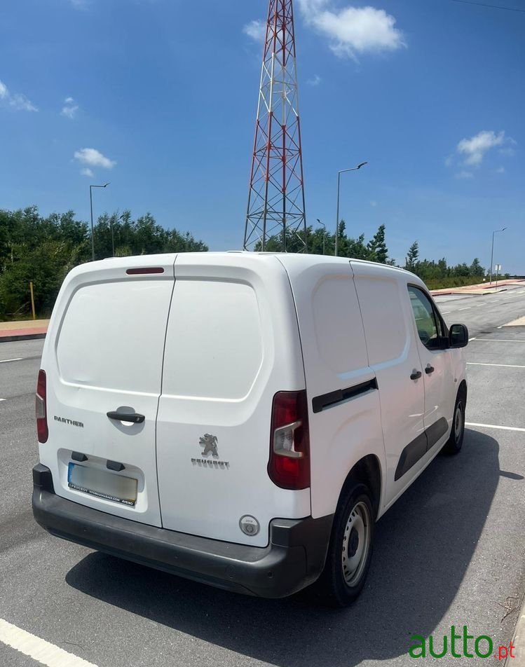 2019' Peugeot Partner photo #3